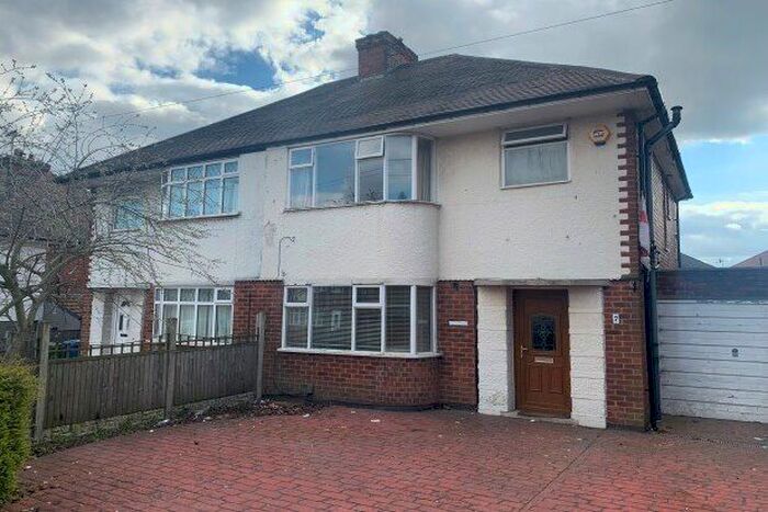 3 Bedroom Semi-Detached House To Rent In Brick Kiln Lane, Mansfield, NG18