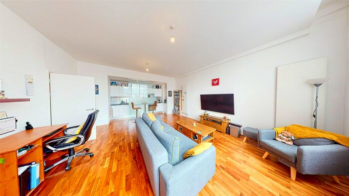 1 Bedroom Flat To Rent In Woodfield Road, Altrincham, WA14