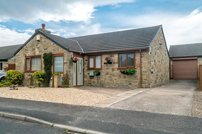 3 Bedroom Detached Bungalow For Sale In Summerfield Grove, Lepton, HD8