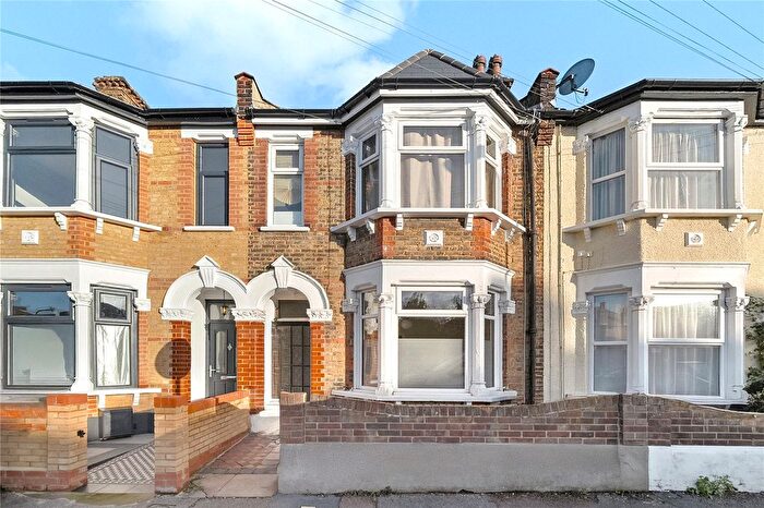 1 Bedroom Flat For Sale In Pembar Avenue, Walthamstow, London, E17