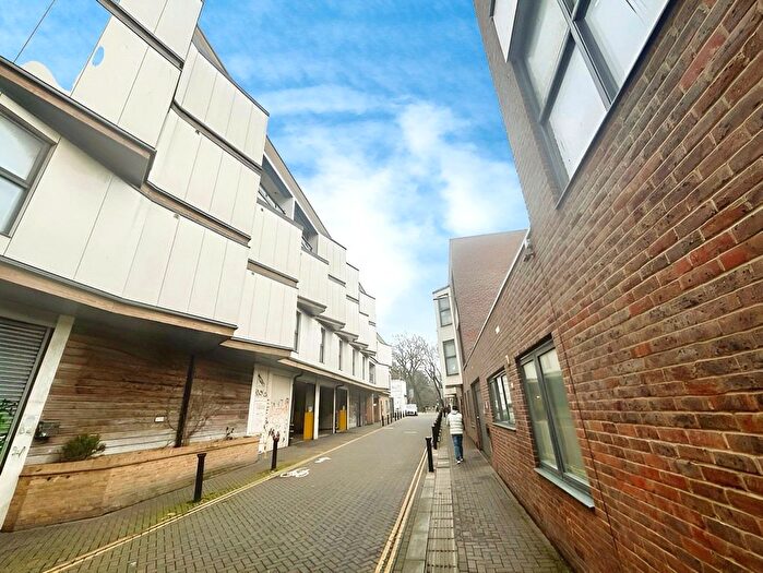 1 Bedroom Flat To Rent In Francis Street, Brighton, East Sussex, BN1