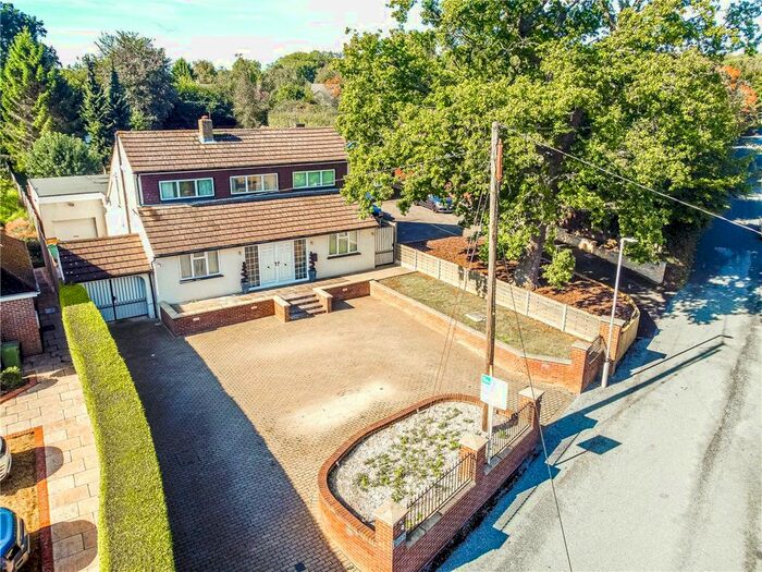 6 Bedroom Detached House For Sale In Church Road, Studham, Dunstable, Bedfordshire, LU6