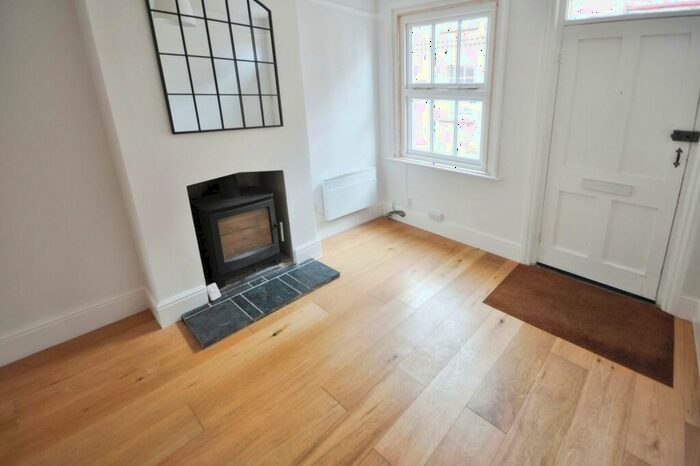 1 Bedroom Terraced House For Sale In High Street, Ide, EX2