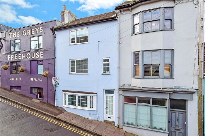 3 Bedroom Terraced House For Sale In Southover Street, Brighton, East Sussex, BN2