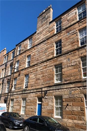 1 Bedroom Flat To Rent In Lorne Street, Edinburgh, EH6