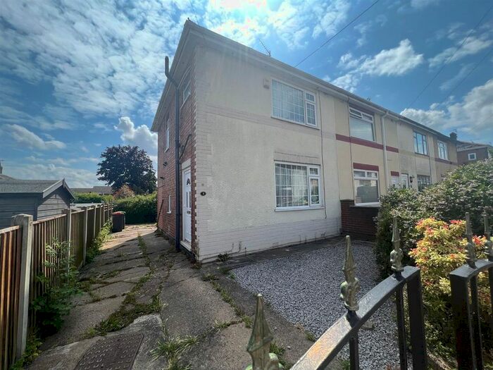 3 Bedroom Property To Rent In Beauvale Crescent, Hucknall, Nottingham, NG15