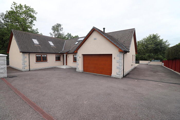 6 Bedroom Detached House To Rent In Muiresk, Turriff, AB53