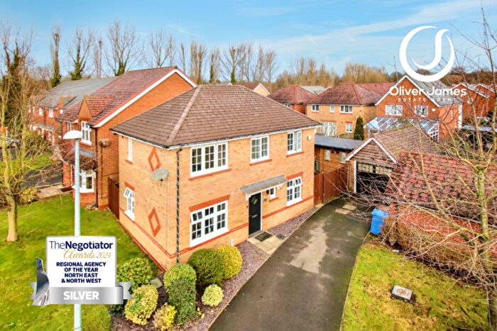 3 Bedroom Detached House For Sale In Roseway Avenue, Cadishead, M44