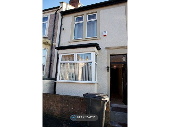 4 Bedroom Terraced House To Rent In Elmdale Road, Bristol, BS3