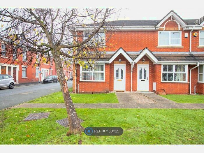 3 Bedroom End Of Terrace House To Rent In Ashley Mews, Ashton-On-Ribble, Preston, PR2