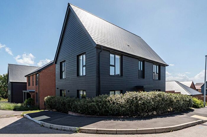 4 Bedroom Detached House For Sale In St. Marys Grove, Nailsea, BS48