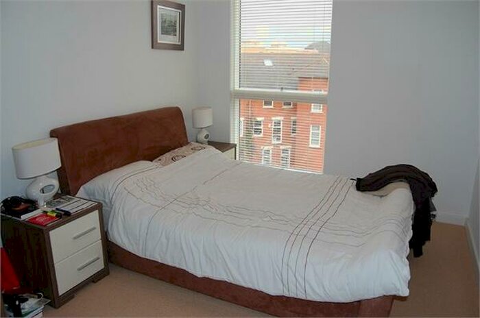 2 Bedroom Property To Rent In Water Gardens Square, London, SE16
