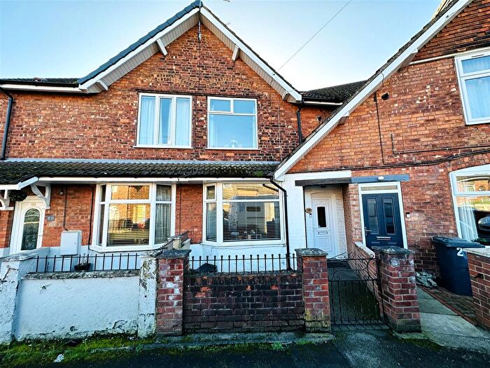 3 Bedroom Terraced House For Sale In Olympia Crescent, Selby, YO8
