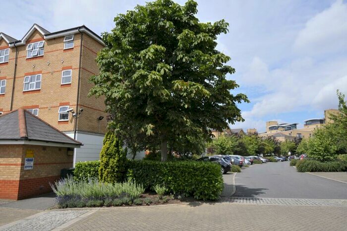 2 Bedroom Flat To Rent In Marlowe Court, Basevi Way, London, SE8