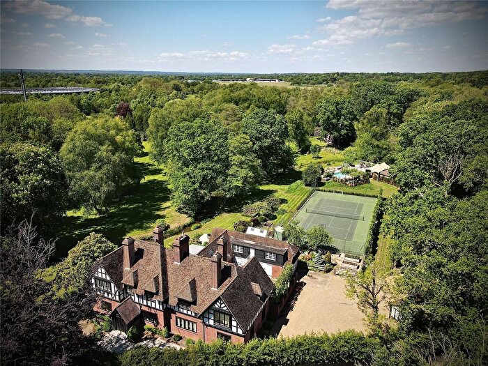 6 Bedroom Detached House For Sale In Ottershaw, Surrey, KT16