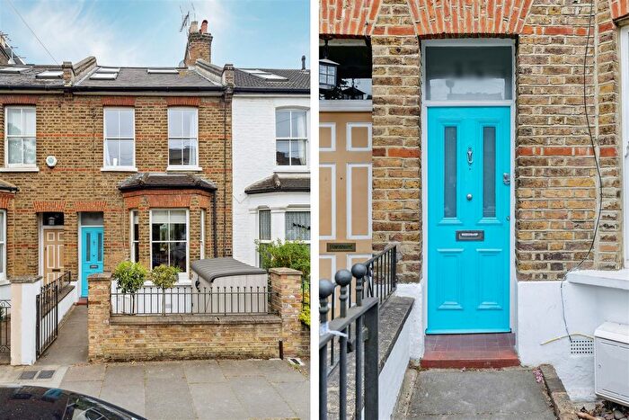 4 Bedroom Terraced House For Sale In Rothschild Road, London, W4