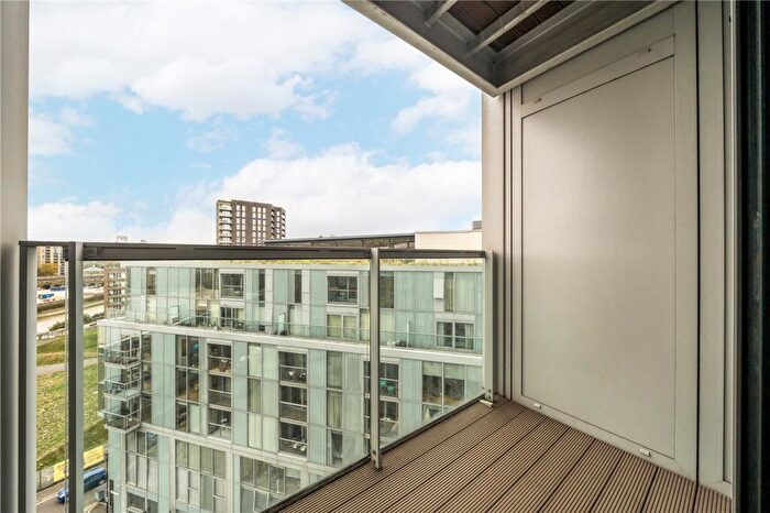 2 Bedroom Apartment To Rent In Vertex Tower, Harmony Place, London, SE8