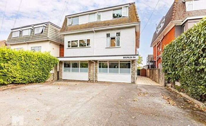 1 Bedroom Flat To Rent In Southbourne Road, Bournemouth, Dorset, BH6