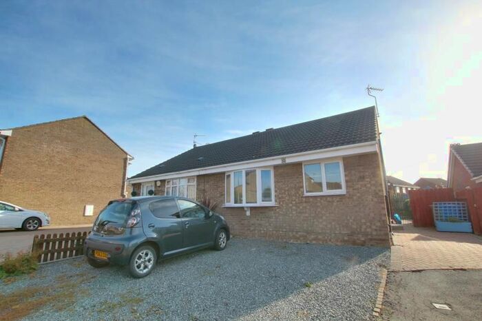 2 Bedroom Bungalow To Rent In Villiers Court, Hedon, HU12