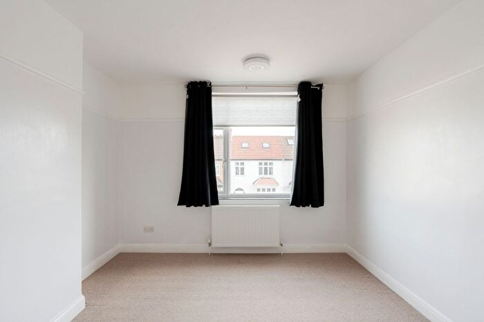 3 Bedroom End Terrace House For Sale In Filton Grove, Horfield, Bristol, BS7