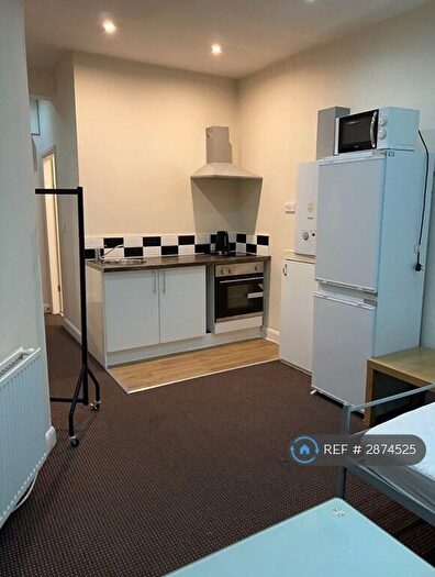 Studio To Rent In Claremont Road, Manchester, M6