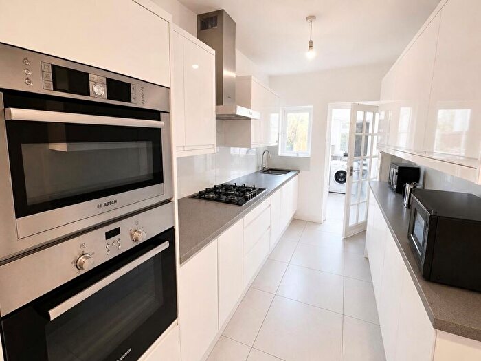 3 Bedroom House To Rent In Mayesbrook Road, Dagenham, RM8