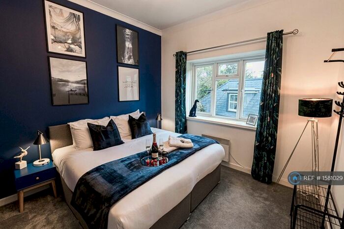 2 Bedroom Flat To Rent In Lorne Park Road, Bournemouth, BH1