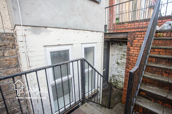3 Bedroom Terraced House For Sale In North Road, Ferndale, CF43