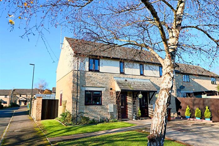 2 Bedroom End Of Terrace House For Sale In Otters Field, Greet, Nr Winchcombe, GL54