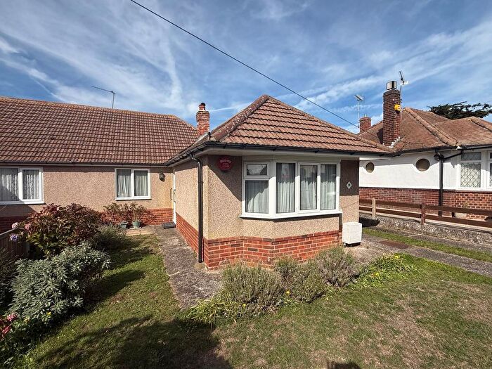 2 Bedroom Semi Detached Bungalow For Sale In Rosemary Avenue, Broadstairs, CT10