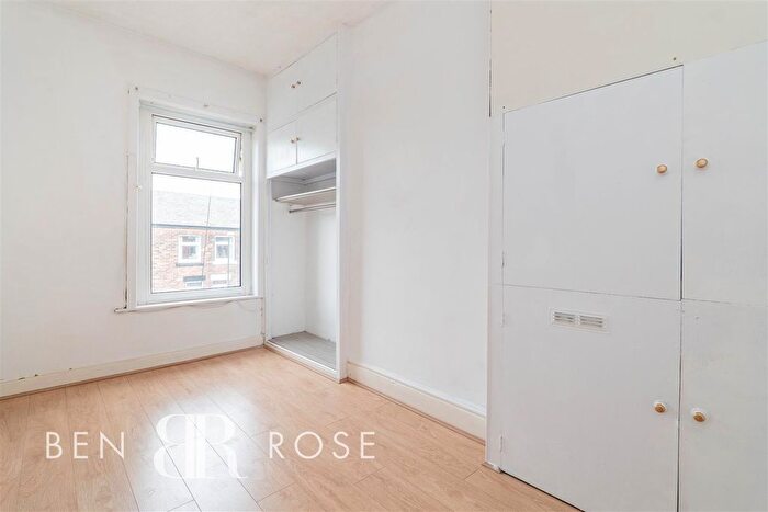 3 Bedroom Terraced House For Sale In Whittam Road, Chorley, PR7