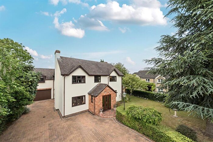 5 Bedroom House For Sale In Careys Road, Pury End, NN12