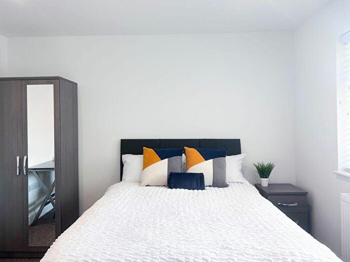 3 Bedroom Property To Rent In Mundy Street, DE1