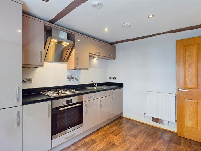 1 Bedroom Bungalow To Rent In Cross St, Town Centre, Basingstoke, RG21