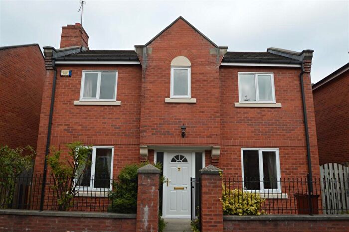 3 Bedroom House To Rent In Ribston Street, Hulme, Manchester, M15