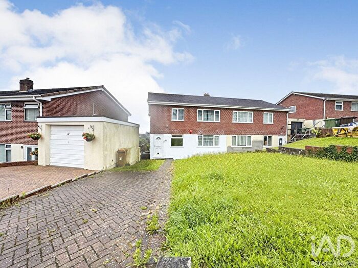 2 Bedroom Flat For Sale In Cranfield, Plymouth, PL7