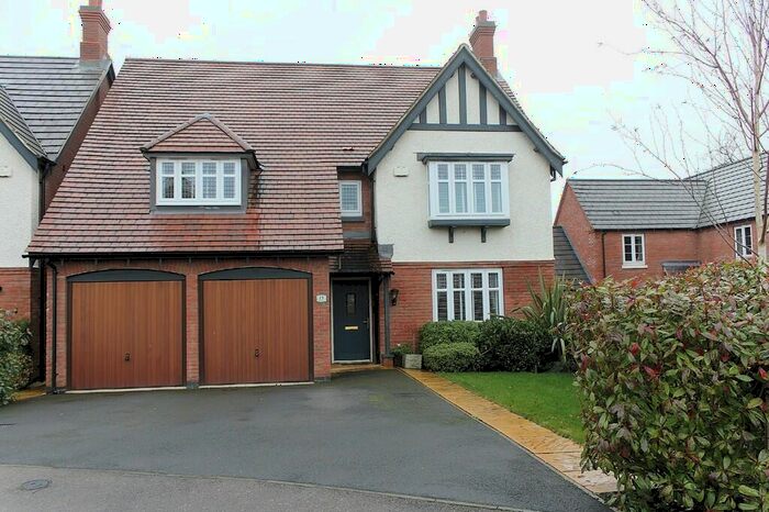 4 Bedroom Detached House For Sale In Gloster Road, Lutterworth, Leicestershire, LE17