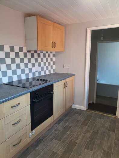 2 Bedroom Flat To Rent In Salem Street, Jarrow, NE32