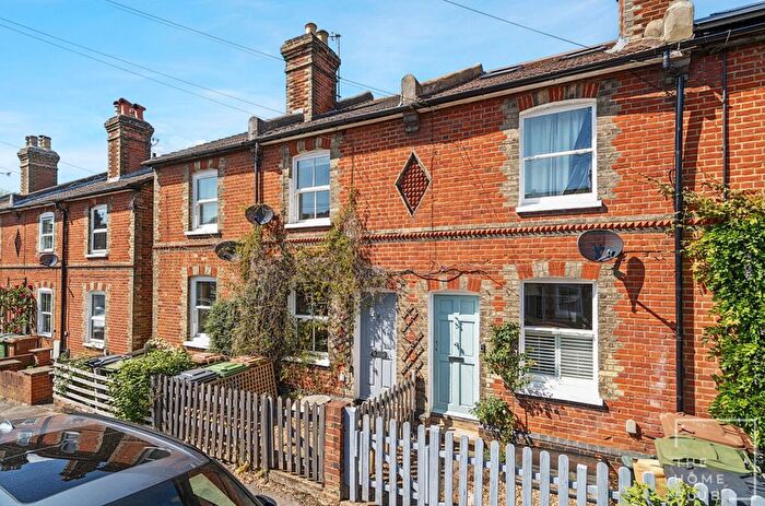 2 Bedroom Semi-Detached House To Rent In George Road, Guildford, GU1