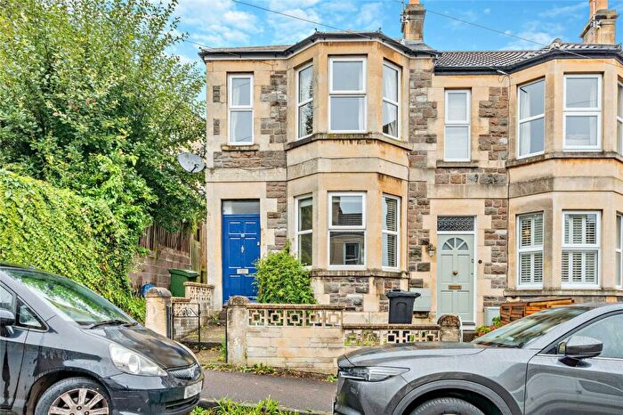 3 Bedroom End Of Terrace House To Rent In Kensington Gardens, Bath, Somerset, BA1