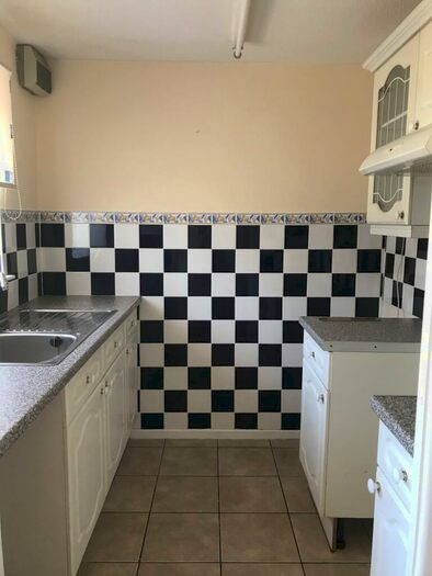 2 Bedroom House To Rent In Middle Road, Ravenhill, SA5