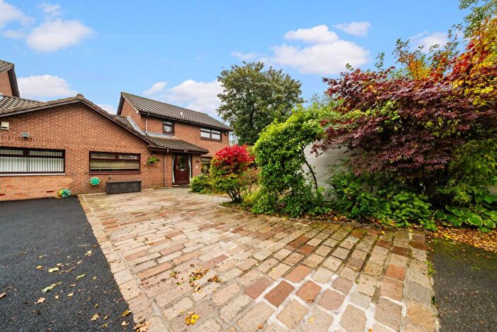 4 Bedroom Detached House For Sale In North Road, Cumbernauld, Glasgow, G68