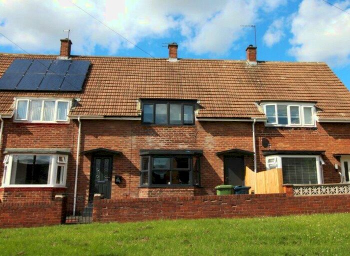 3 Bedroom House To Rent In Henley Road, Sunderland, Tyne And Wear, SR4