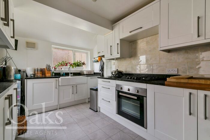 4 Bedroom End Of Terrace House To Rent In Cobden Road, London, SE25