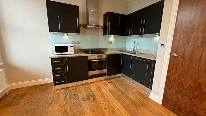 1 Bedroom Flat To Rent In Tabley Road, Holloway, N7