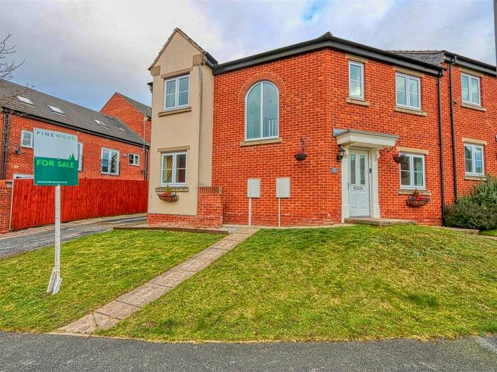 3 Bedroom Semi-Detached House For Sale In East Street, Doe Lea, Chesterfield, Derbyshire, S44
