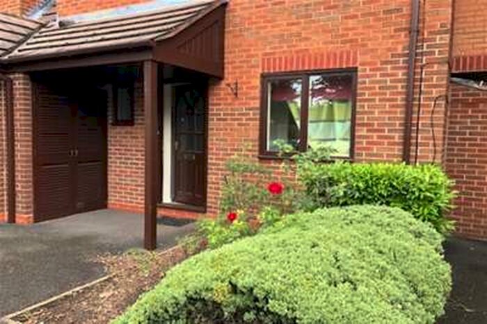 1 Bedroom Flat To Rent In Peter James Court, Stafford ST16