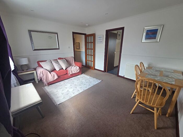 2 Bedroom Flat To Rent In Holburn Street, Holburn, Aberdeen, AB10