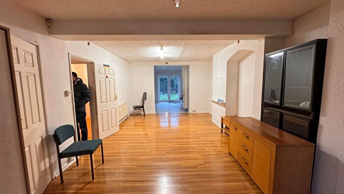 4 Bedroom Terraced House To Rent In Amidas Gardens, Dagenham, RM8