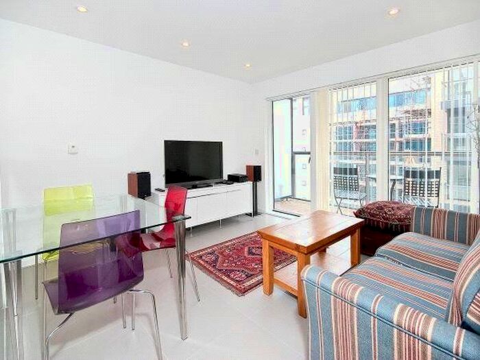 1 Bedroom Flat To Rent In Dance Square, Clerkenwell, EC1V